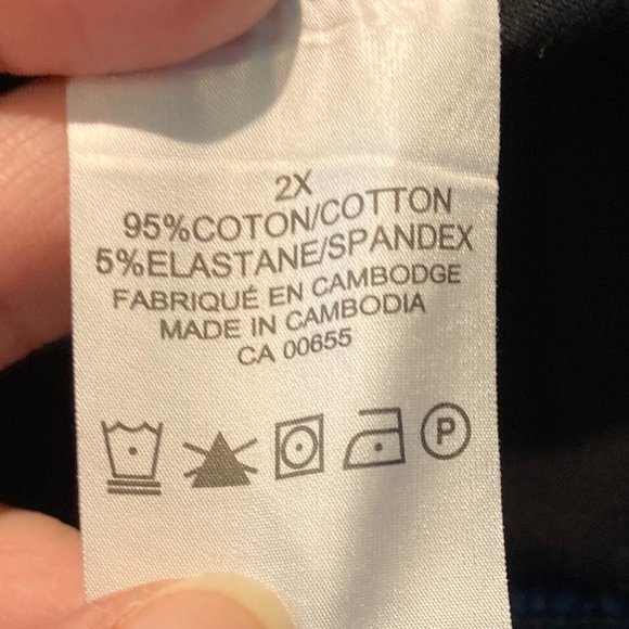 Penningtons Black Form Fit Tank - Picture 4 of 4